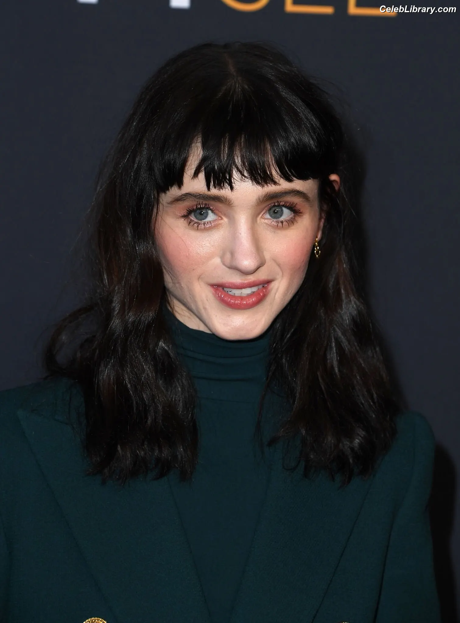 Natalia Dyer photo 24 of 977