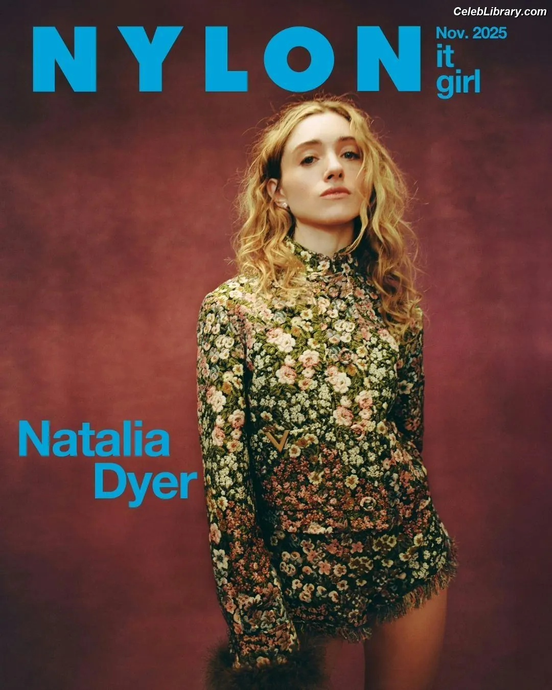Natalia Dyer photo 9 of 977