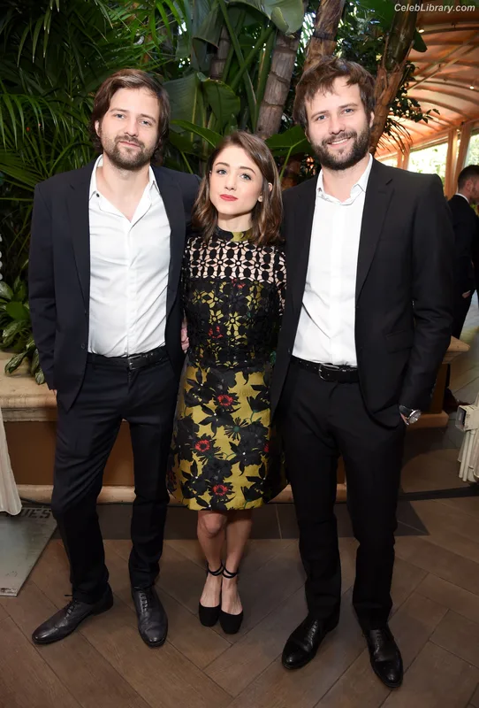 Natalia Dyer photo 15 of 978