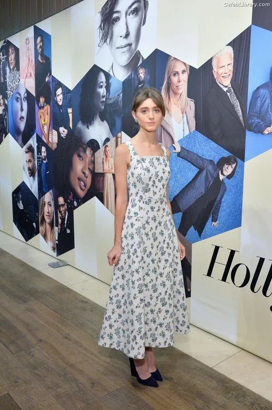 Natalia Dyer photo 21 of 978