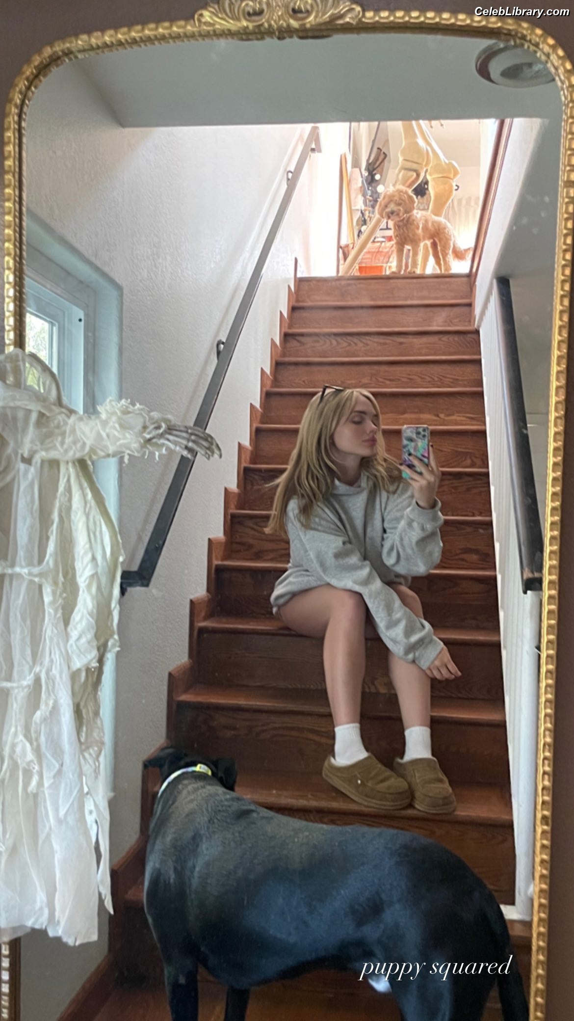Natalie Alyn Lind photo 1 of 877