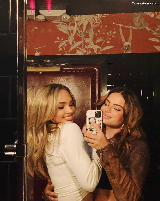 Natalie Alyn Lind photo 11 of 877