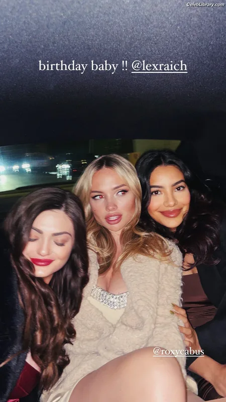 Natalie Alyn Lind photo 16 of 877