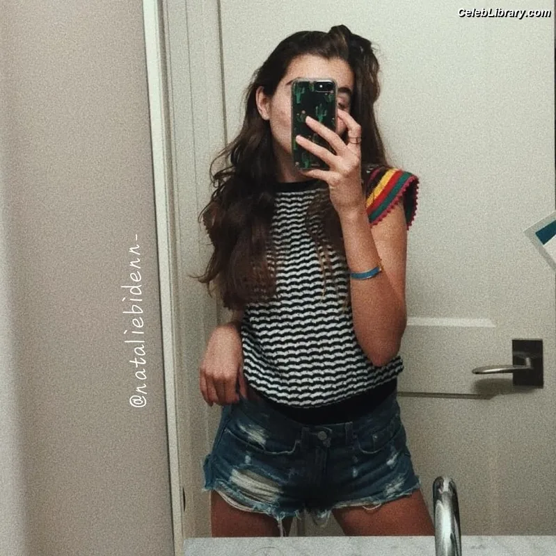 Natalie Biden photo 9 of 138