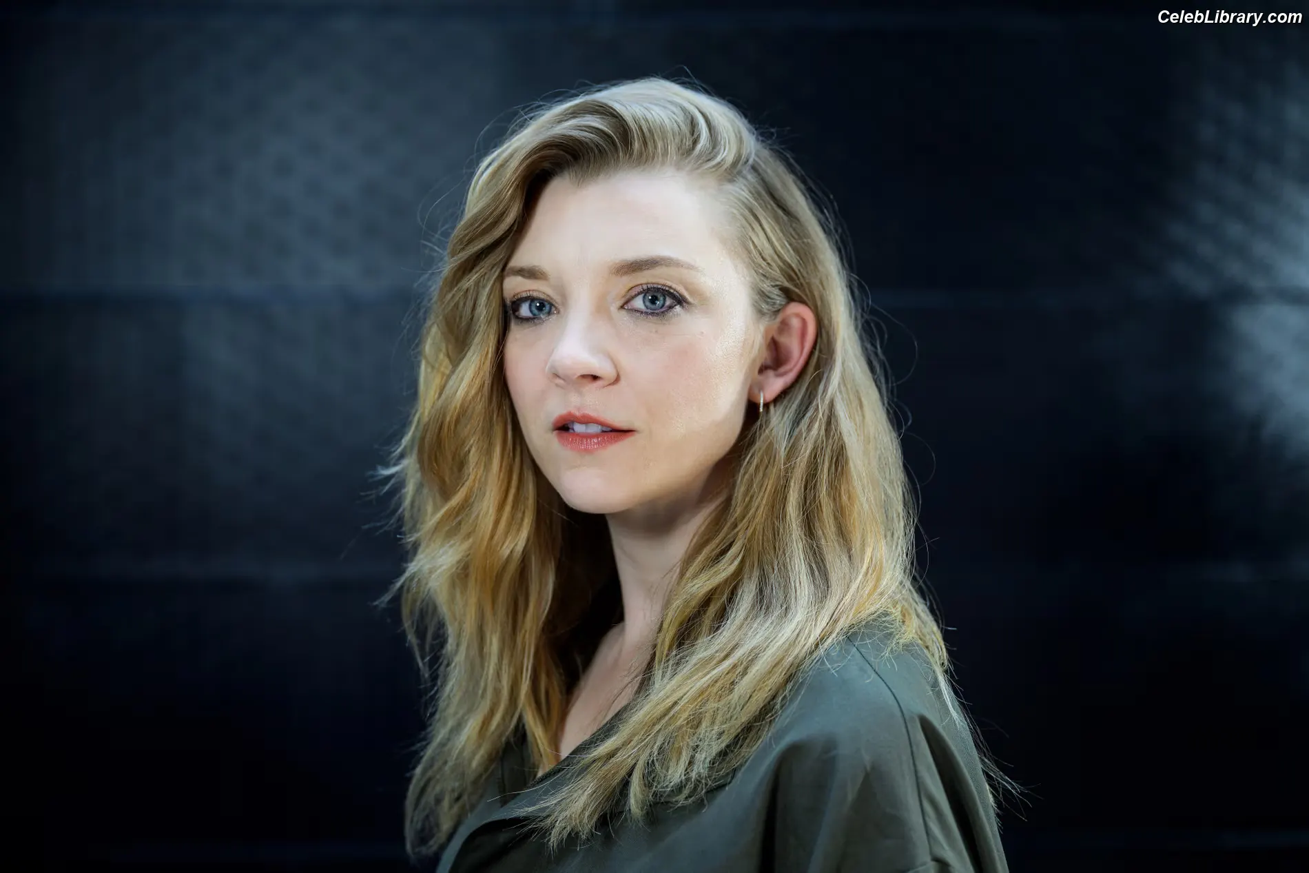 Natalie Dormer photo 16 of 273