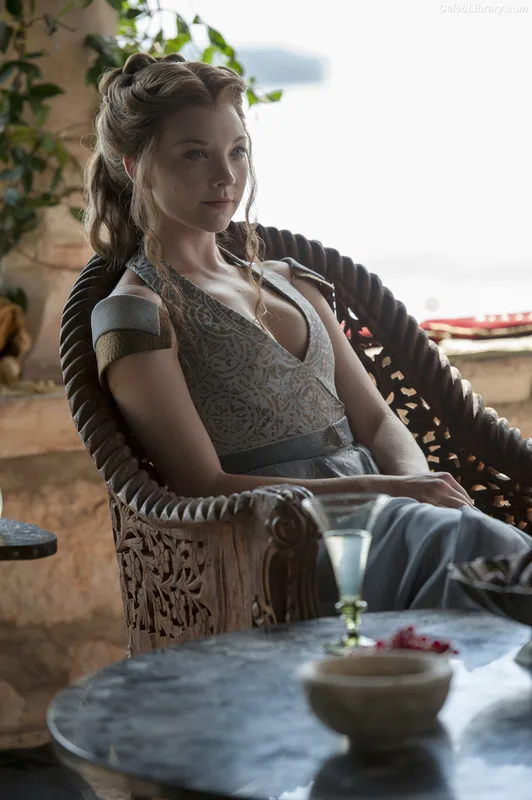Natalie Dormer photo 23 of 274