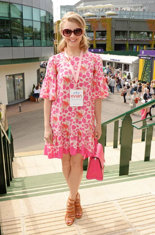 Natalie Dormer photo 14 of 274