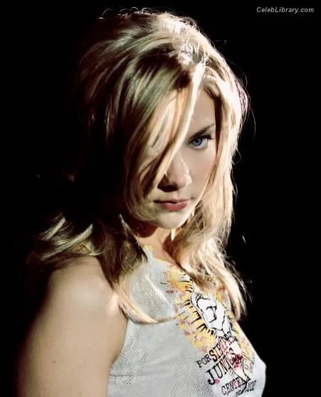 Natalie Dormer photo 18 of 274