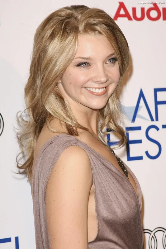 Natalie Dormer photo 14 of 274