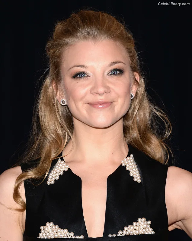 Natalie Dormer photo 16 of 274