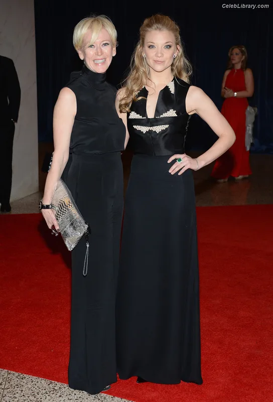 Natalie Dormer photo 20 of 274