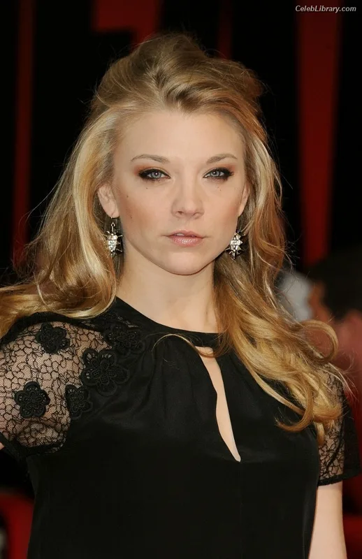Natalie Dormer photo 13 of 274