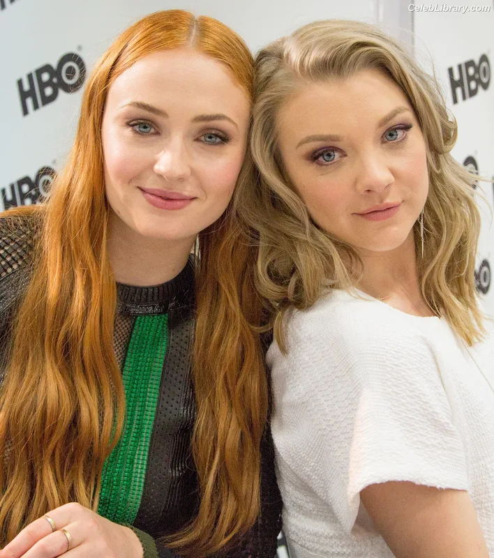 Natalie Dormer photo 22 of 274