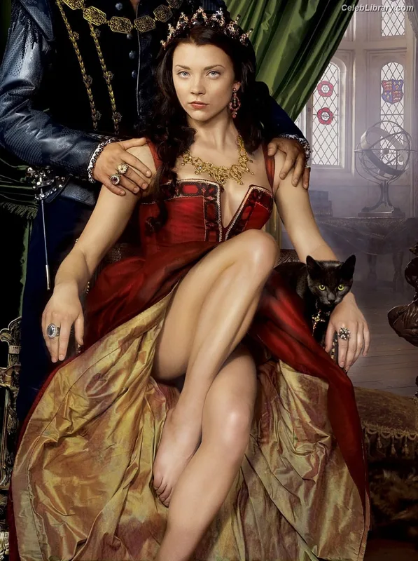 Natalie Dormer photo 23 of 274