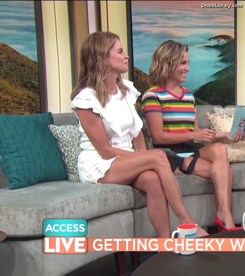 Natalie Morales photo 15 of 16