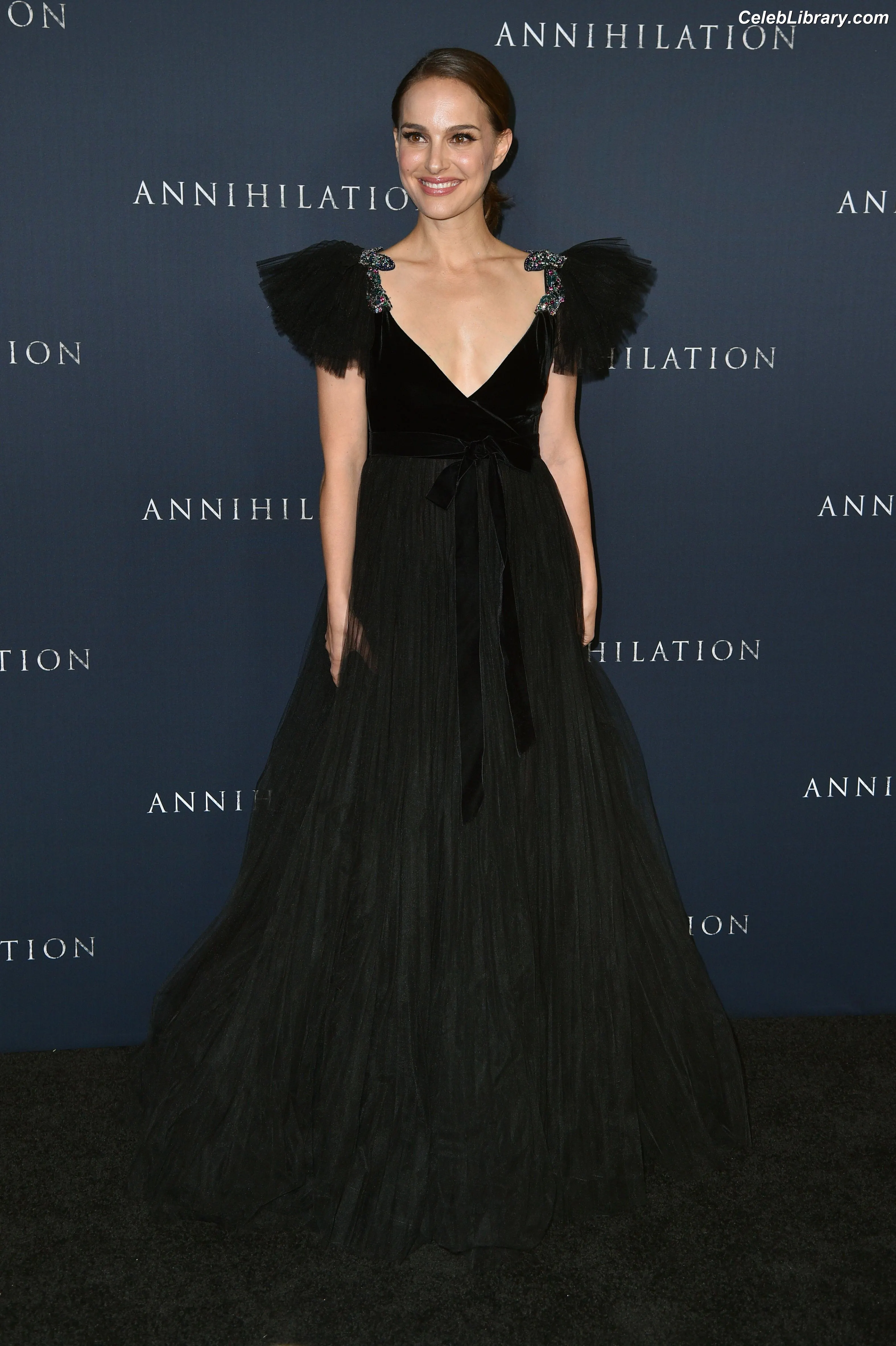 Natalie Portman photo 4 of 1531