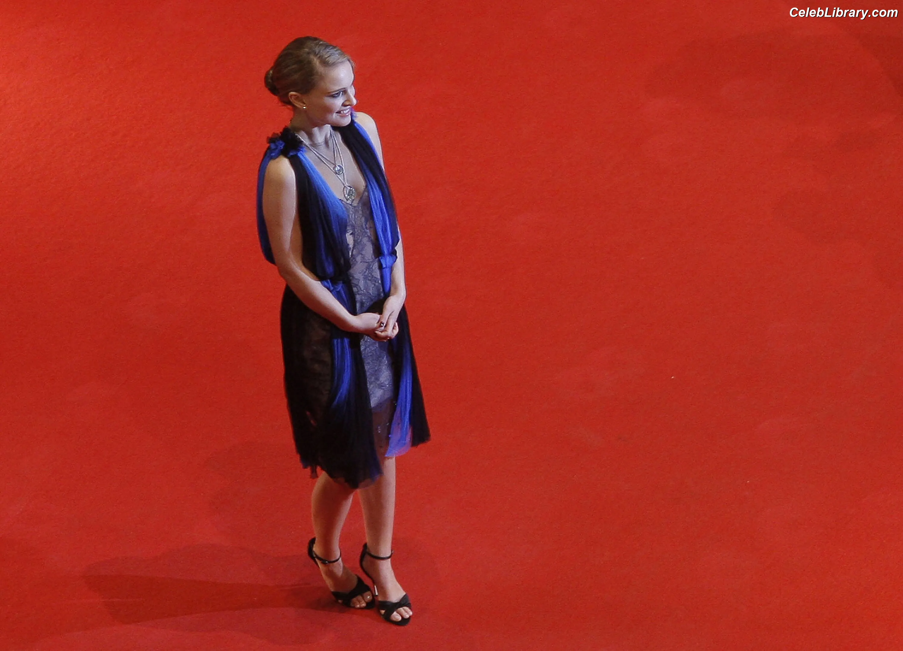 Natalie Portman photo 20 of 1531