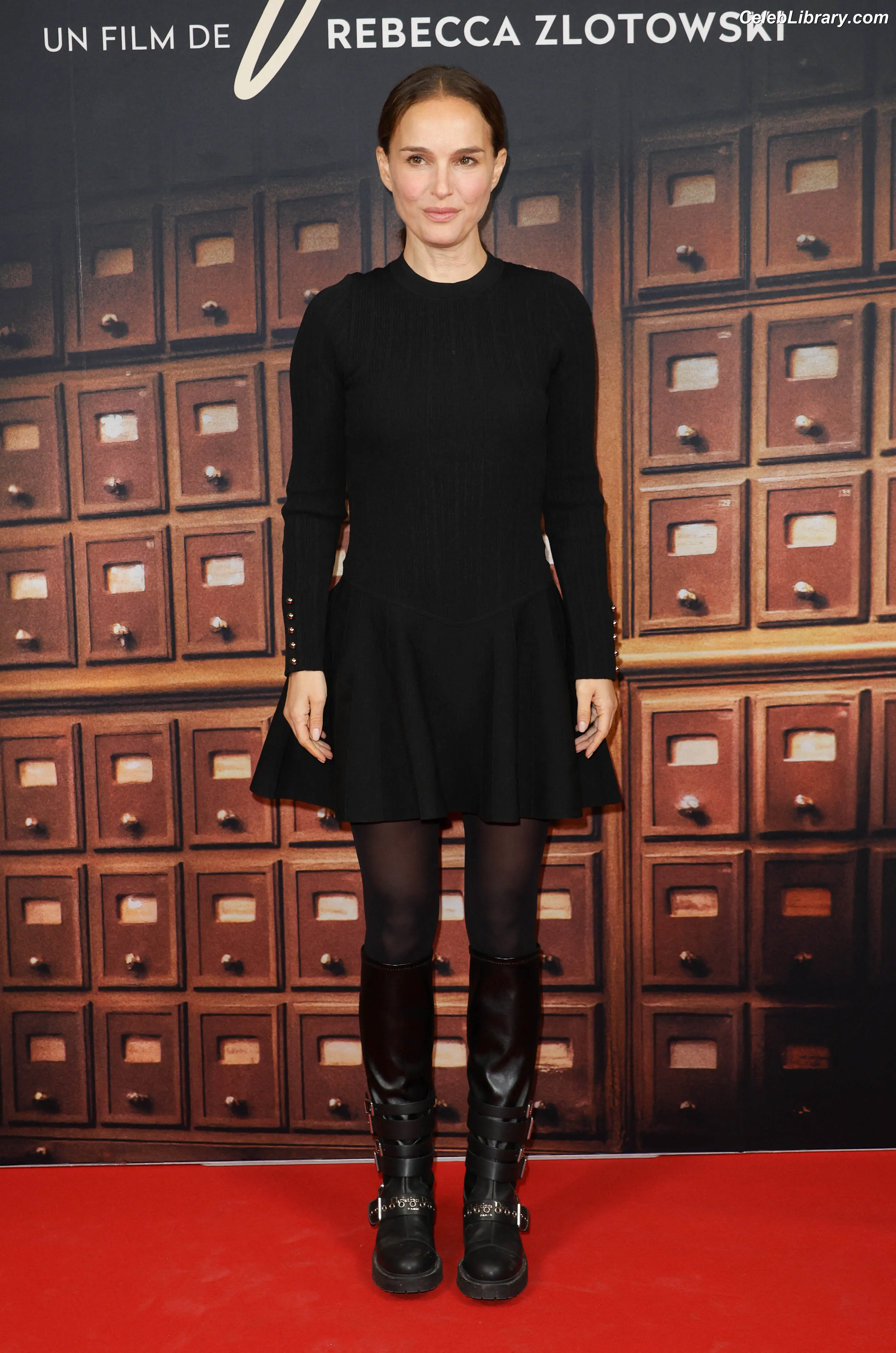 Natalie Portman photo 19 of 1531