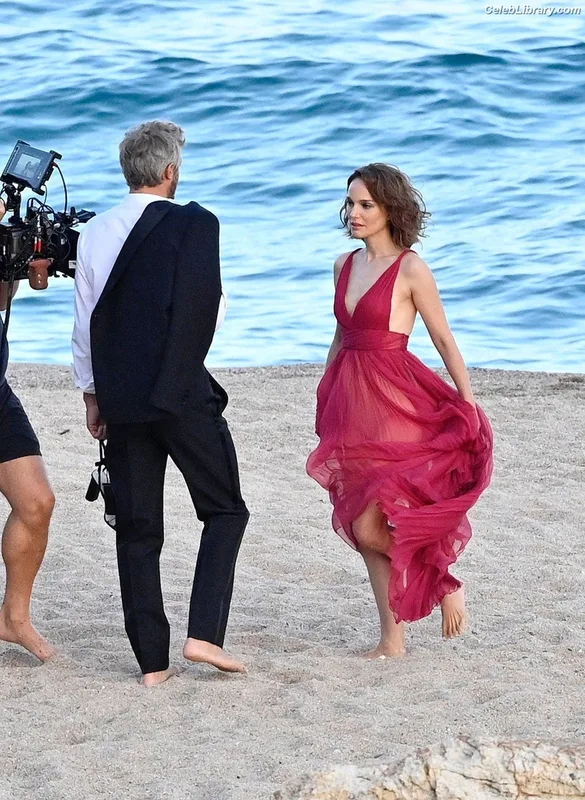 Natalie Portman photo 18 of 1527
