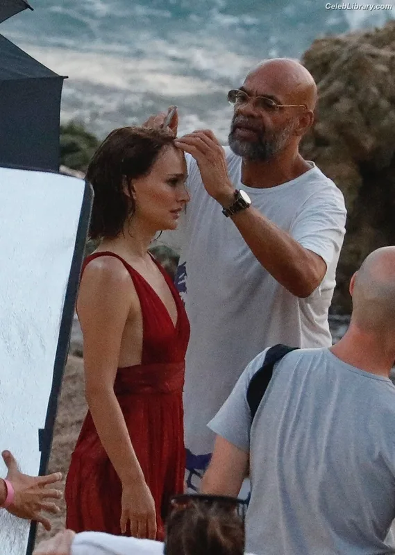 Natalie Portman photo 23 of 1527