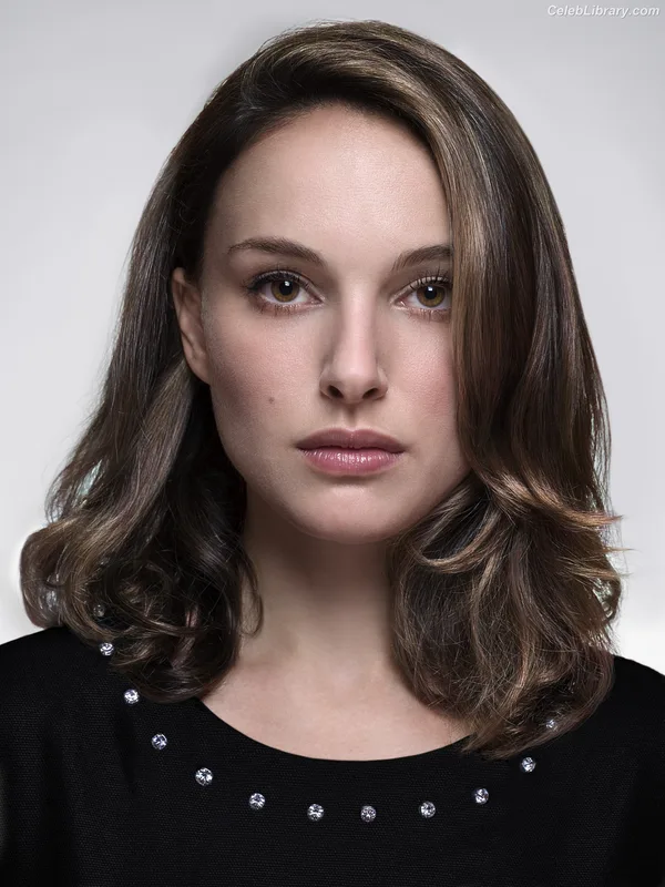 Natalie Portman photo 16 of 1527