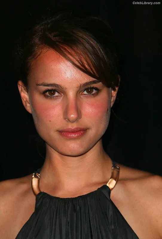 Natalie Portman photo 1 of 1527