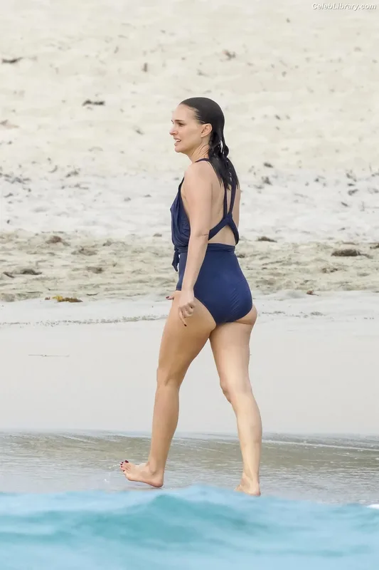 Natalie Portman photo 15 of 1527