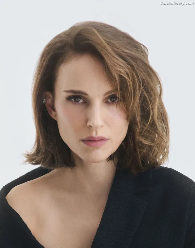 Natalie Portman photo 8 of 1527