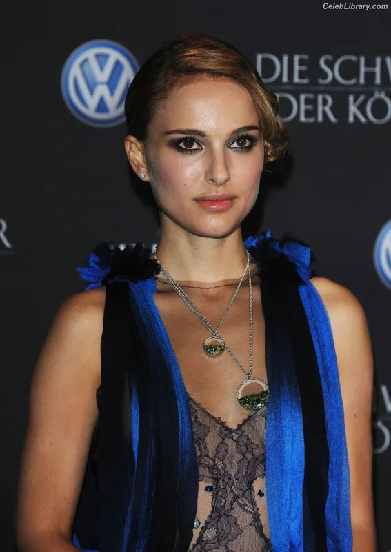 Natalie Portman photo 4 of 1527