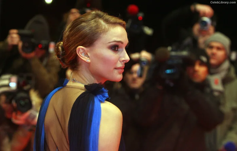 Natalie Portman photo 23 of 1527