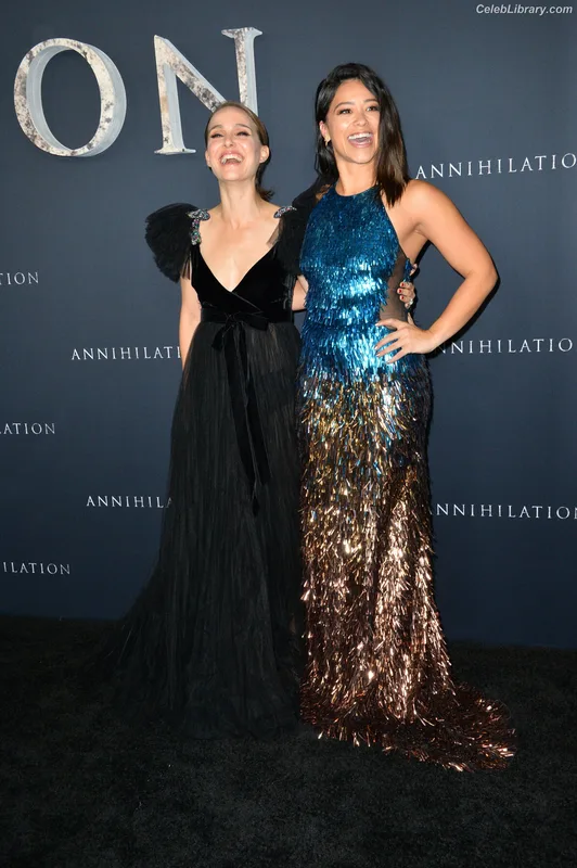 Natalie Portman photo 15 of 1527