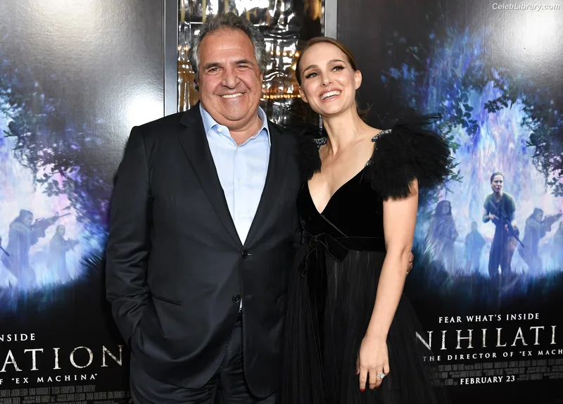Natalie Portman photo 3 of 1527