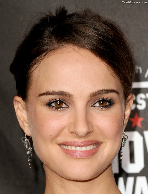 Natalie Portman photo 11 of 1527