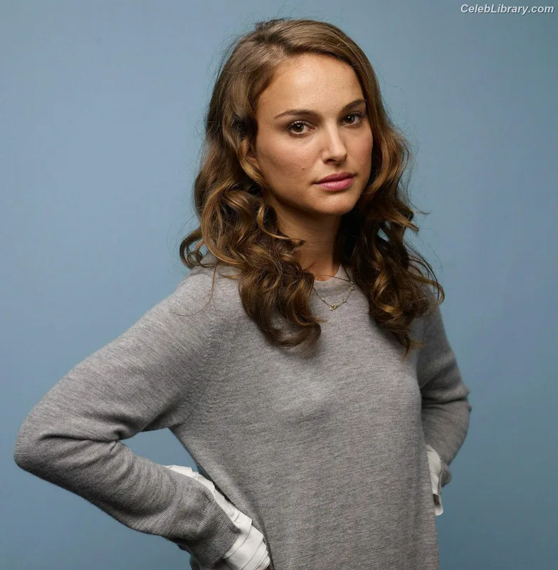 Natalie Portman photo 14 of 1527