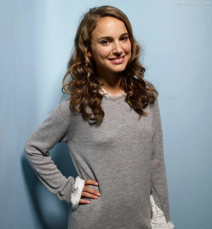 Natalie Portman photo 15 of 1527