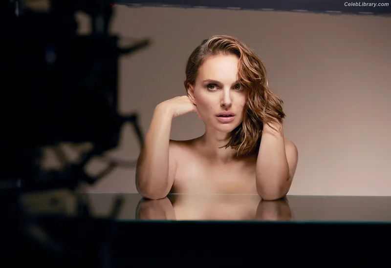 Natalie Portman photo 12 of 1527