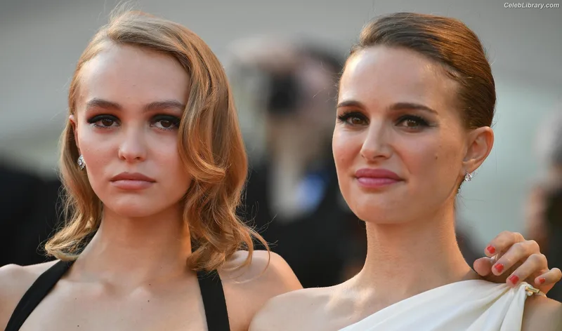 Natalie Portman photo 13 of 1527