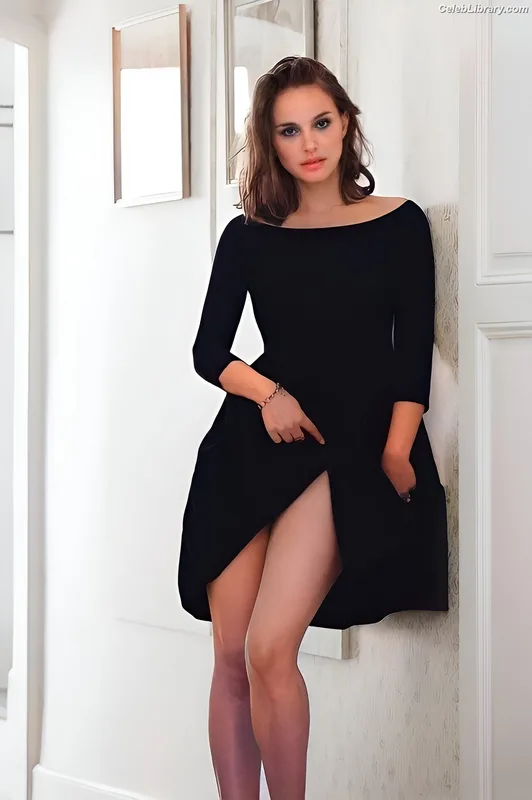 Natalie Portman photo 9 of 1527