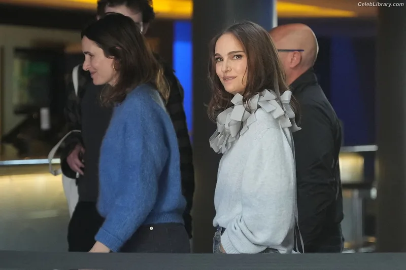 Natalie Portman photo 15 of 1527