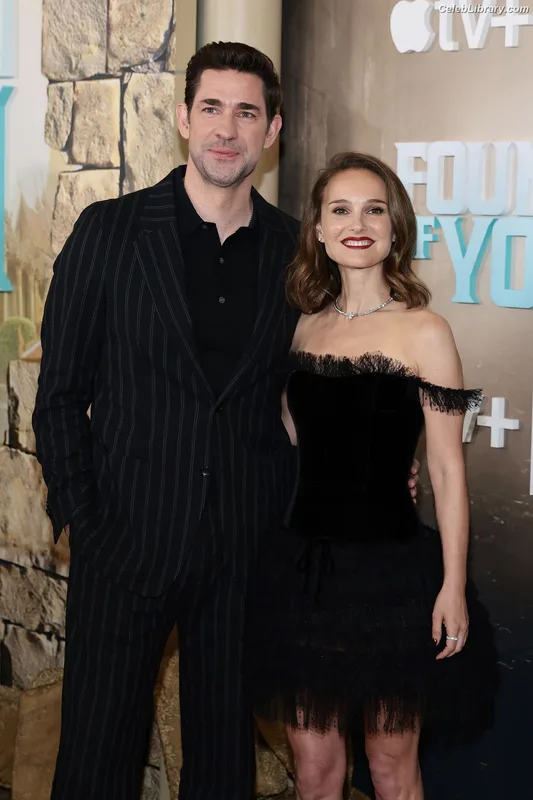 Natalie Portman photo 21 of 1527