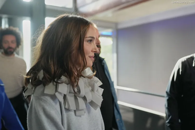 Natalie Portman photo 12 of 1527
