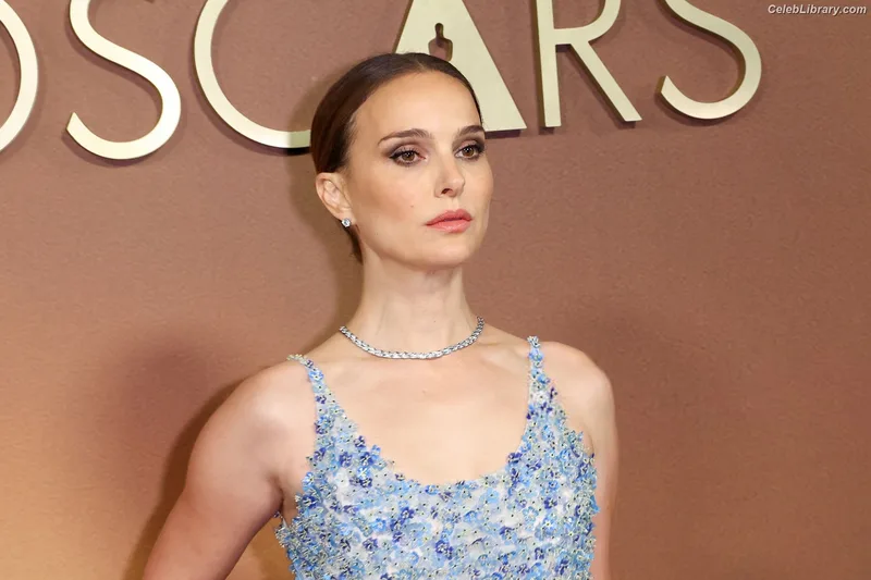 Natalie Portman photo 12 of 1527