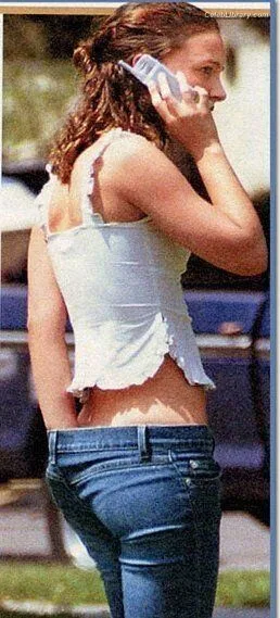 Natalie Portman photo 11 of 1527