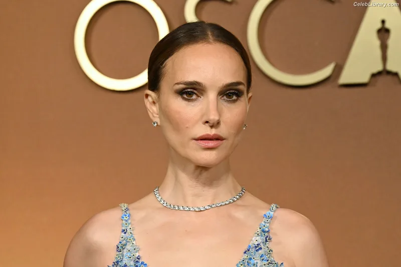 Natalie Portman photo 15 of 1527