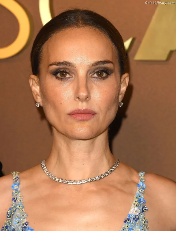 Natalie Portman photo 18 of 1527