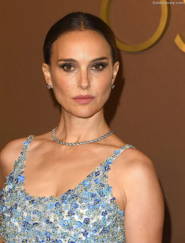 Natalie Portman photo 19 of 1527