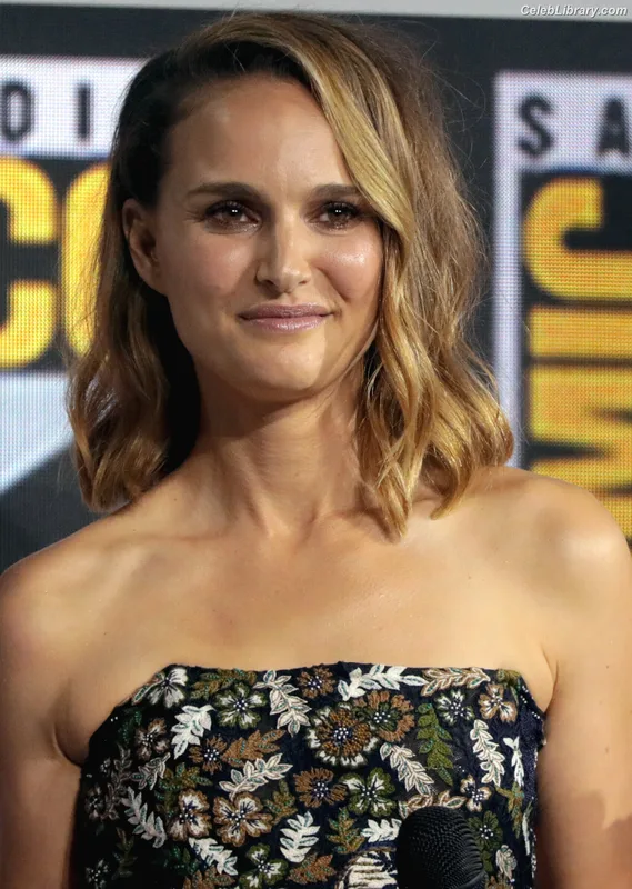 Natalie Portman photo 14 of 1527