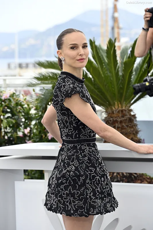 Natalie Portman photo 20 of 1527