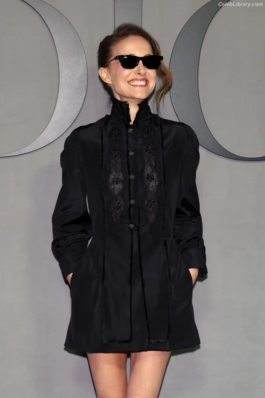 Natalie Portman photo 10 of 1527