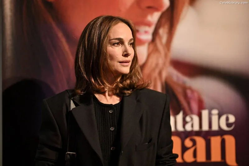 Natalie Portman photo 12 of 1527